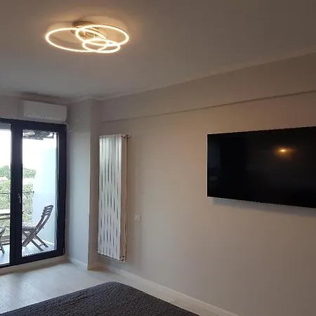 Summer Apartment
